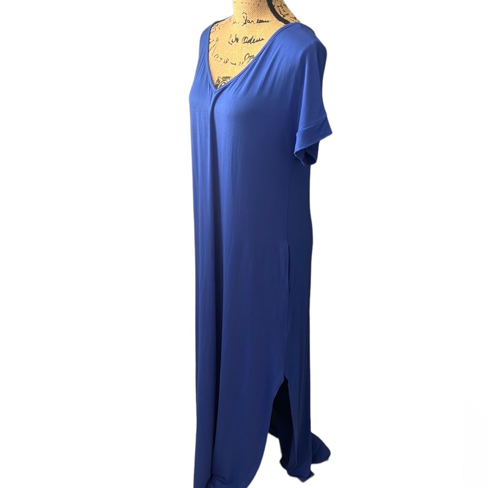 Blue dress